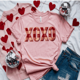 Comfort Colors® XOXO Checkered faux Embroidery Stitch 3d Embossed Valentines Day Shirts, LOVE Heart Faux Embroidery sweatshirts, LOVE Faux Yarn Trending, Faux YARN Shirts, Lovers Gift, MOM gift, Yarn Sweetheart Day