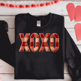 Comfort Colors® XOXO Checkered faux Embroidery Stitch 3d Embossed Valentines Day Shirts, LOVE Heart Faux Embroidery sweatshirts, LOVE Faux Yarn Trending, Faux YARN Shirts, Lovers Gift, MOM gift, Yarn Sweetheart Day